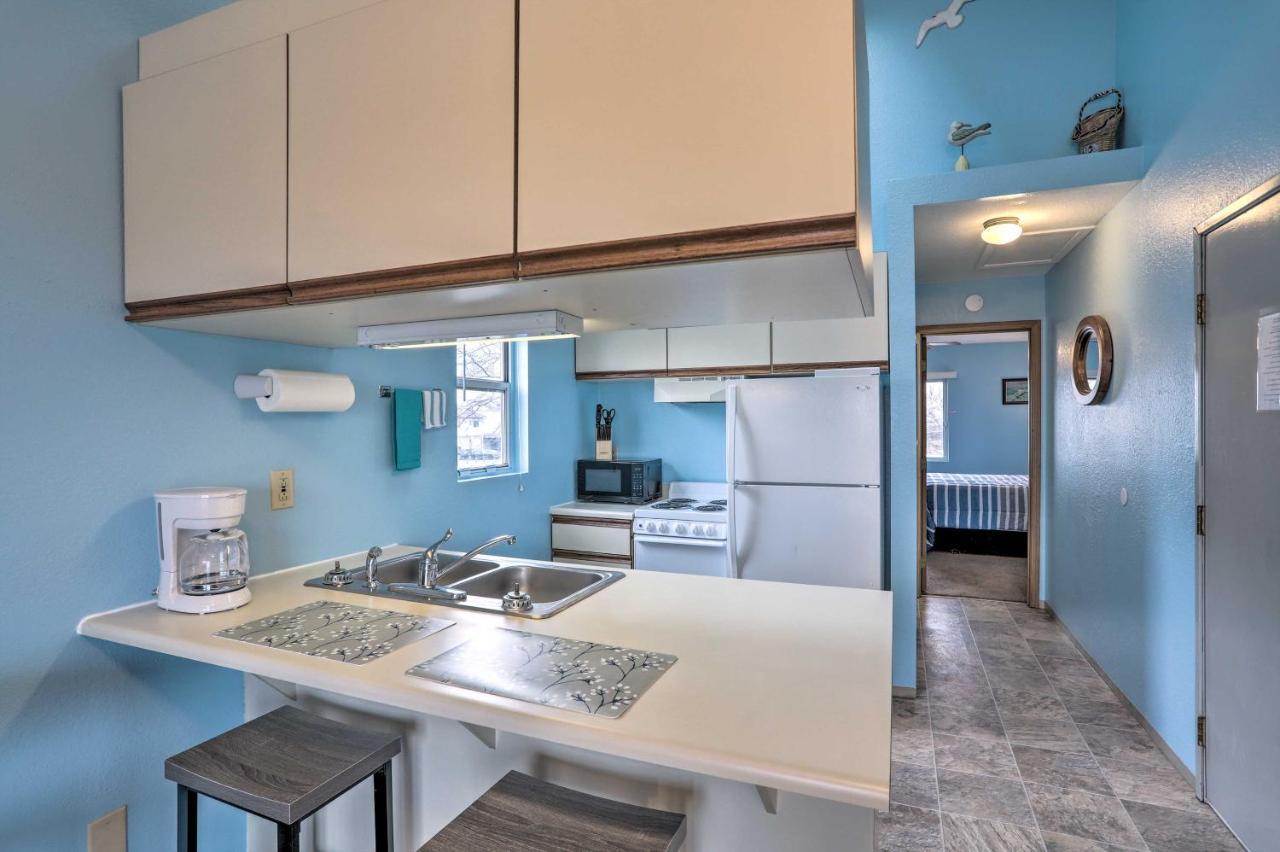 Condo With Balcony, Dock And Access To Lake Erie Sand Beach Zewnętrze zdjęcie