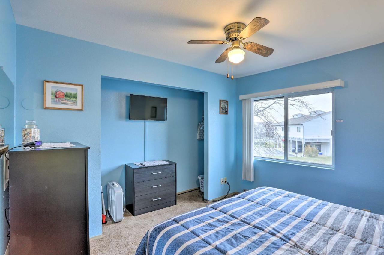 Condo With Balcony, Dock And Access To Lake Erie Sand Beach Zewnętrze zdjęcie